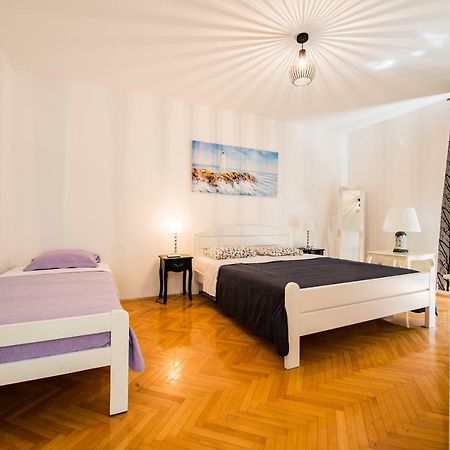 Apartments Lara & Ante Сплит Экстерьер фото